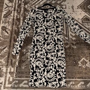 Alice + Olivia | Floral Dress women’s size six low back detail dress